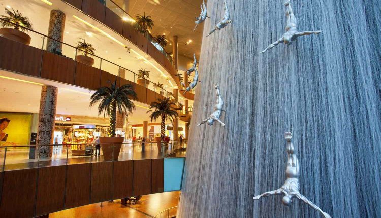 Dubai Mall Jobs: Up to 7,000 Dirhams Salary