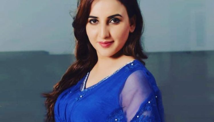 Appoint Me as Caretaker Foreign Minister, and I'll Work Magic on Pakistan's Foreign Reserves, Taking Them to $100 Billion," Says Hareem Shah