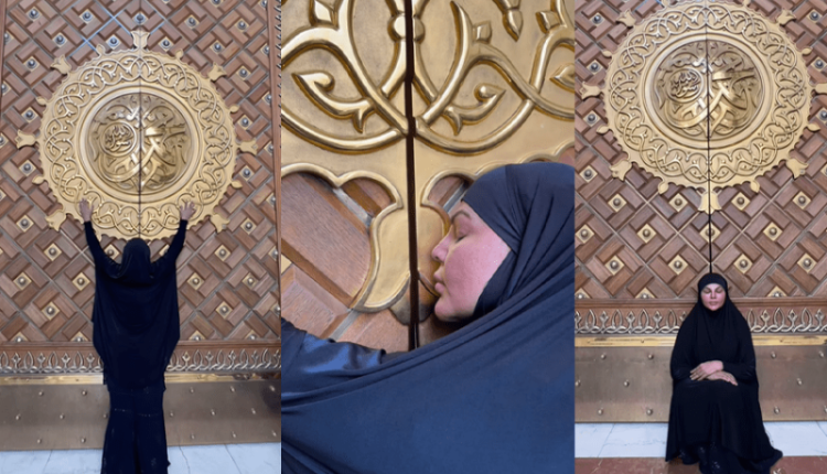 Indian Actress Rakhi Sawant Performing Umrah