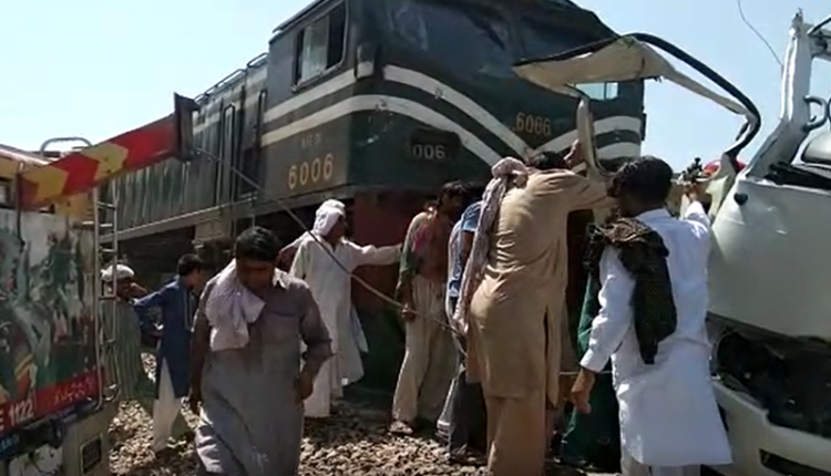 Hazara Express Derailment: Injuries and Casualties Reported Near Nawabshah