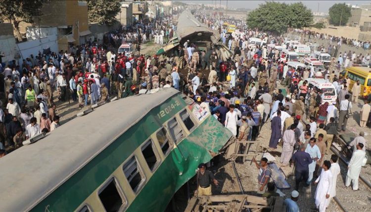 Sheikhupura: Passenger Train Collides with Stationary Train on Track, 20 Injured