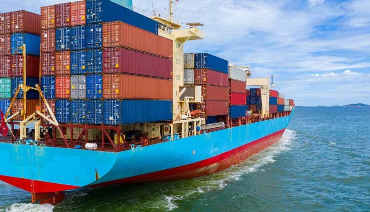 Karachi Port Qasim Sets Record with Massive 355-Meter Cargo Ship Arrival
