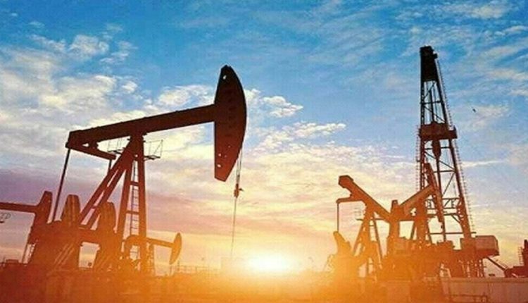 سعودیہ کا تیل کی پیداوار میں کمی کے فیصلے میں توسیع کا اعلان