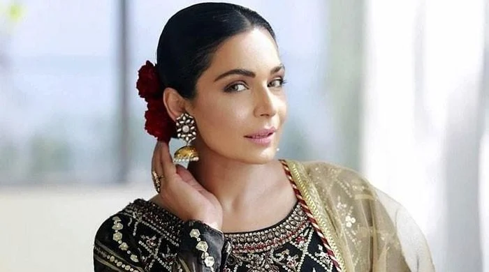 میرا نے شوبز سے دوری کی وجہ بتا دی